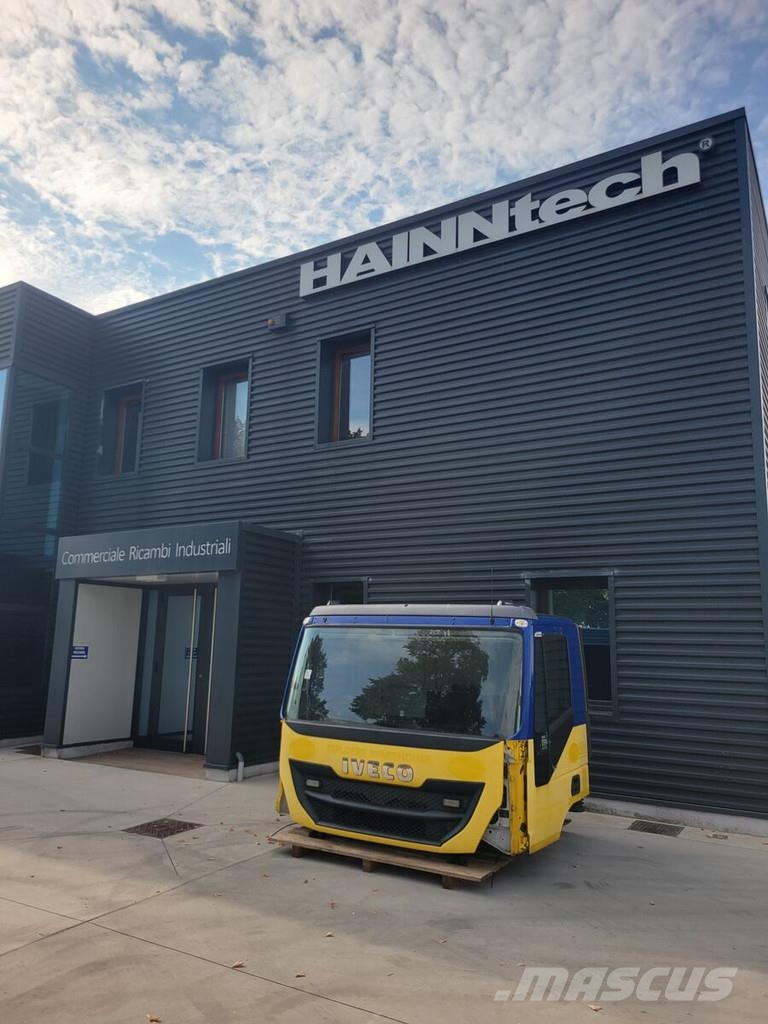 Iveco STRALIS TRAKKER EURO 6 Cabines