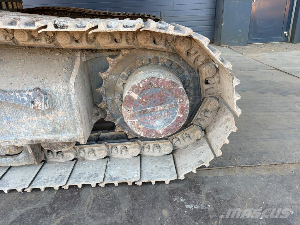 Liebherr R922LC Raupenbagger