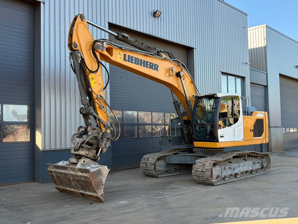 Liebherr R922LC Raupenbagger