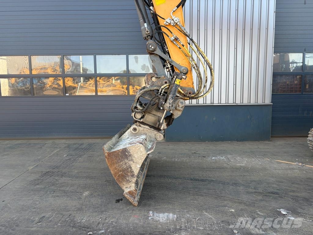 Liebherr R922LC Raupenbagger