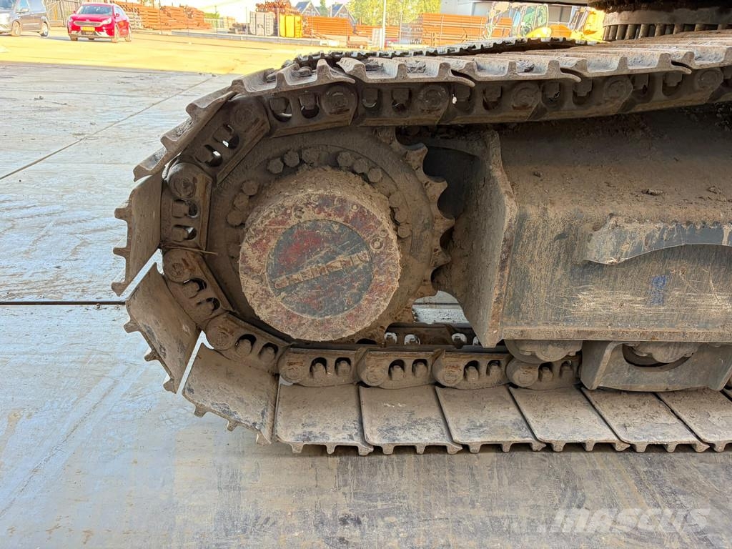 Liebherr R922LC Raupenbagger