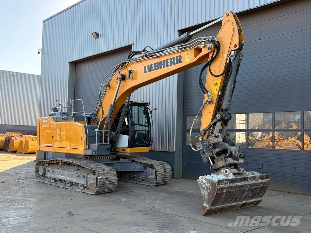 Liebherr R922LC Raupenbagger
