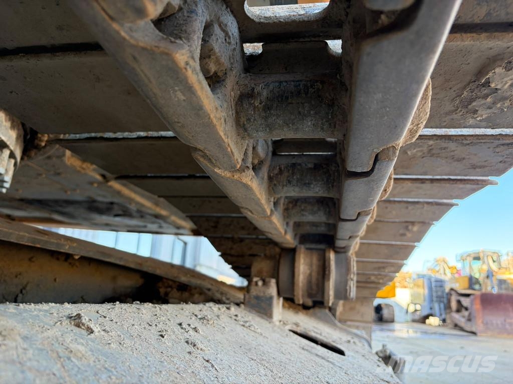 Liebherr R922LC Crawler excavators