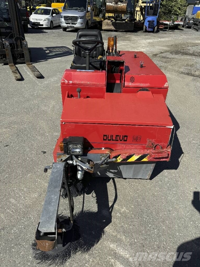 Dulevo 90 Kehrmaschiene 其他路面施工机械