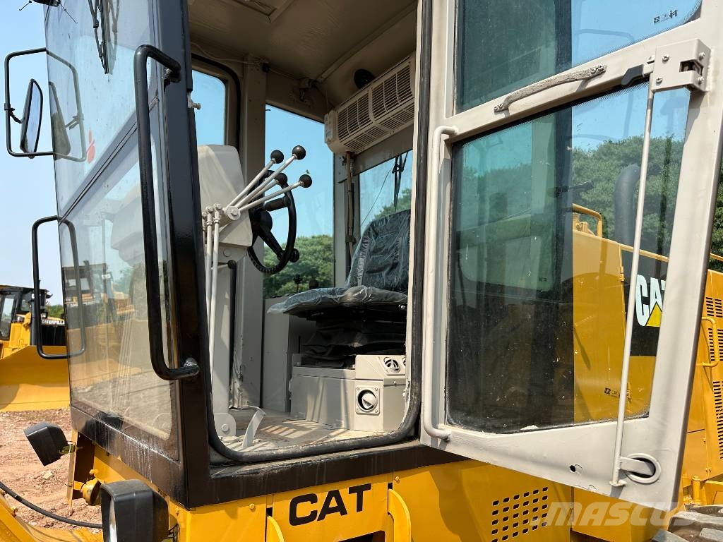 CAT 140G Greideri