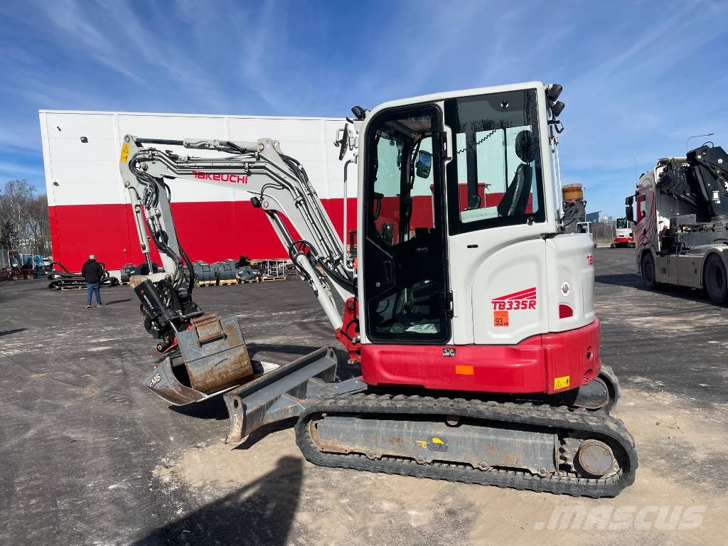 Takeuchi TB 335 R Minigraafmachines < 7t