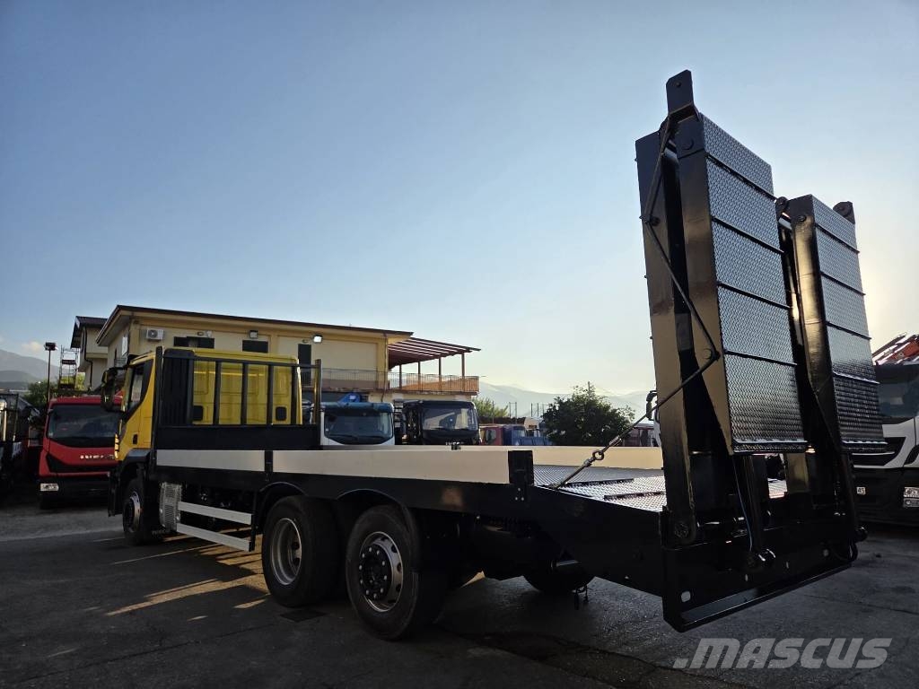 Iveco HI-STREET 260S46 XP Бортові вантажівки
