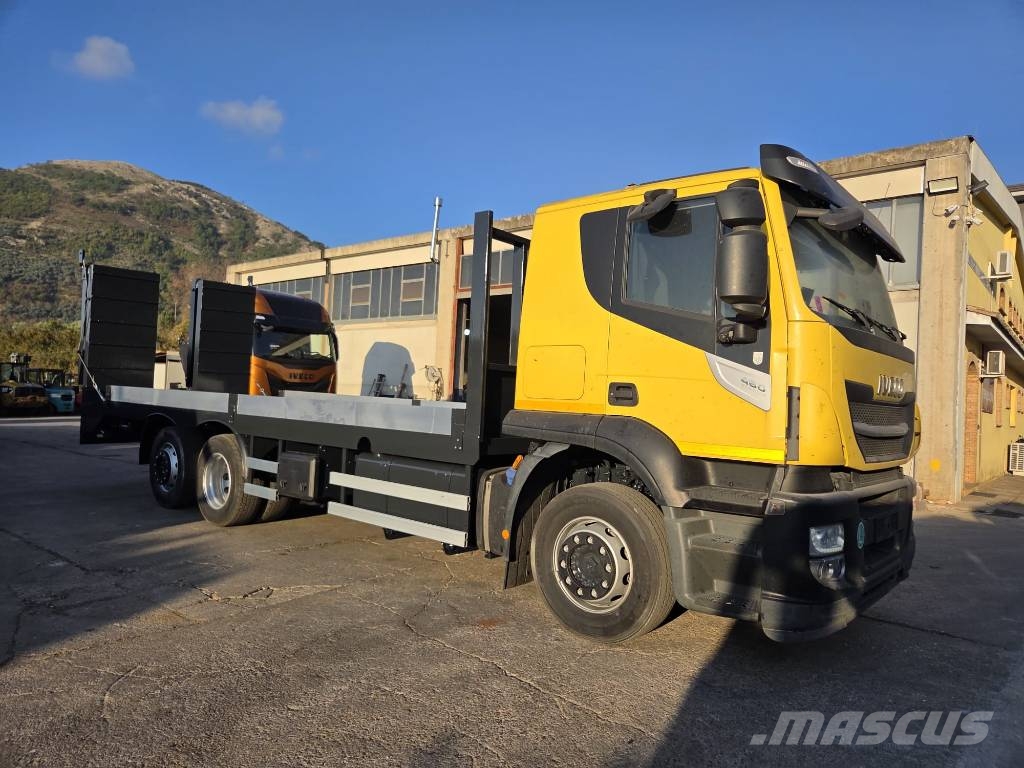 Iveco HI-STREET 260S46 XP Бортові вантажівки