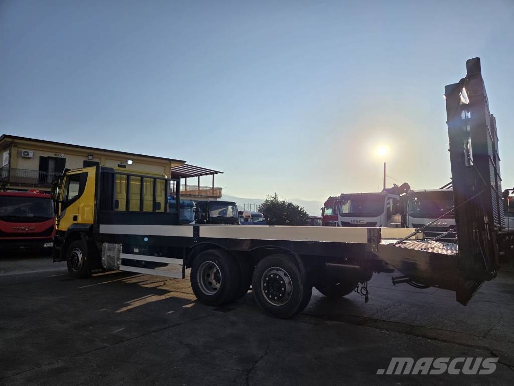 Iveco HI-STREET 260S46 XP Бортові вантажівки