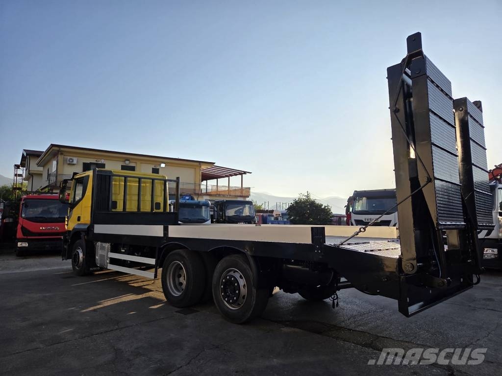 Iveco HI-STREET 260S46 XP Бортові вантажівки