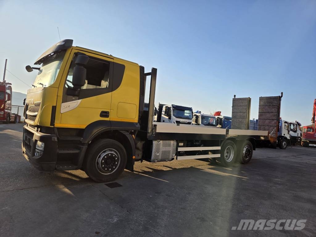 Iveco HI-STREET 260S46 XP Бортові вантажівки