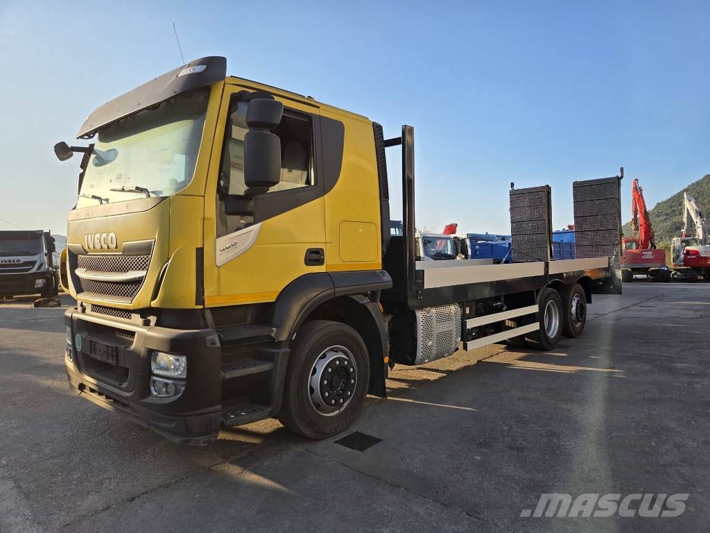 Iveco HI-STREET 260S46 XP Бортові вантажівки