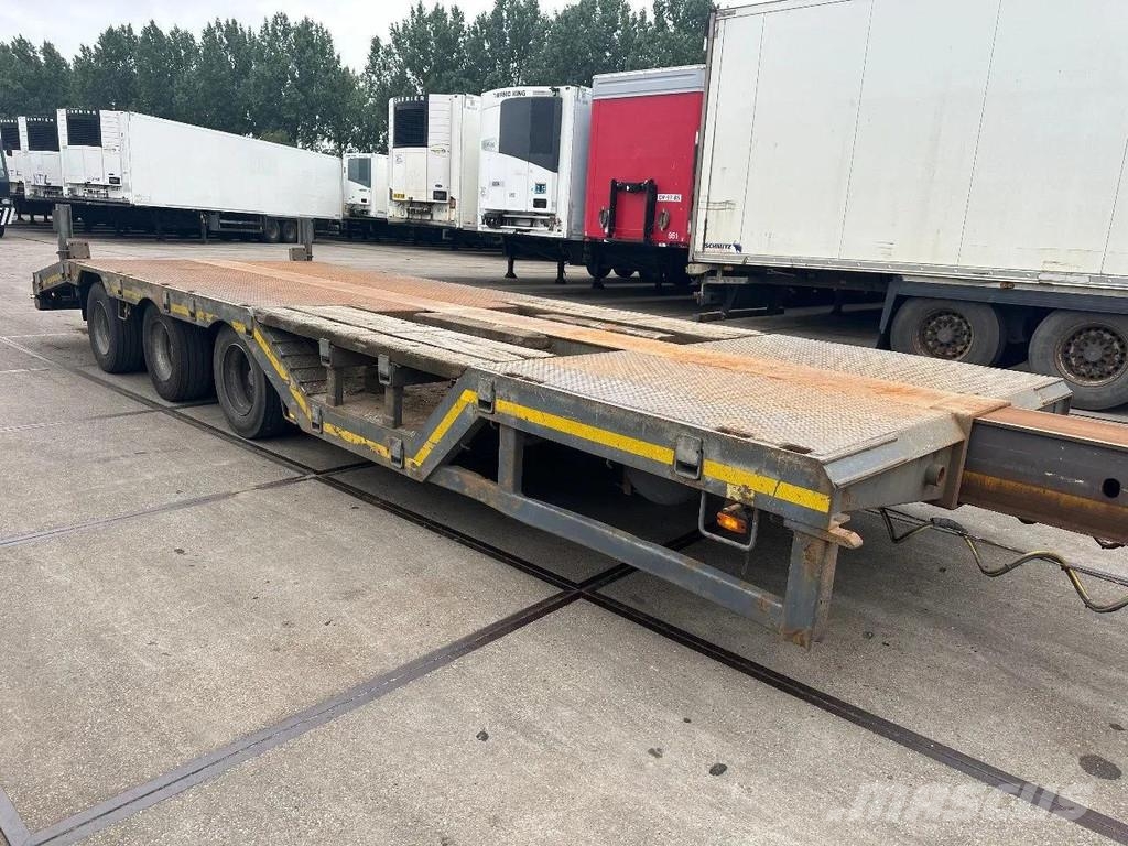 Floor 3 AXLE , 6 M EXTENDABLE, WHEEL FILLIS Mélybölcsős félpótkocsik