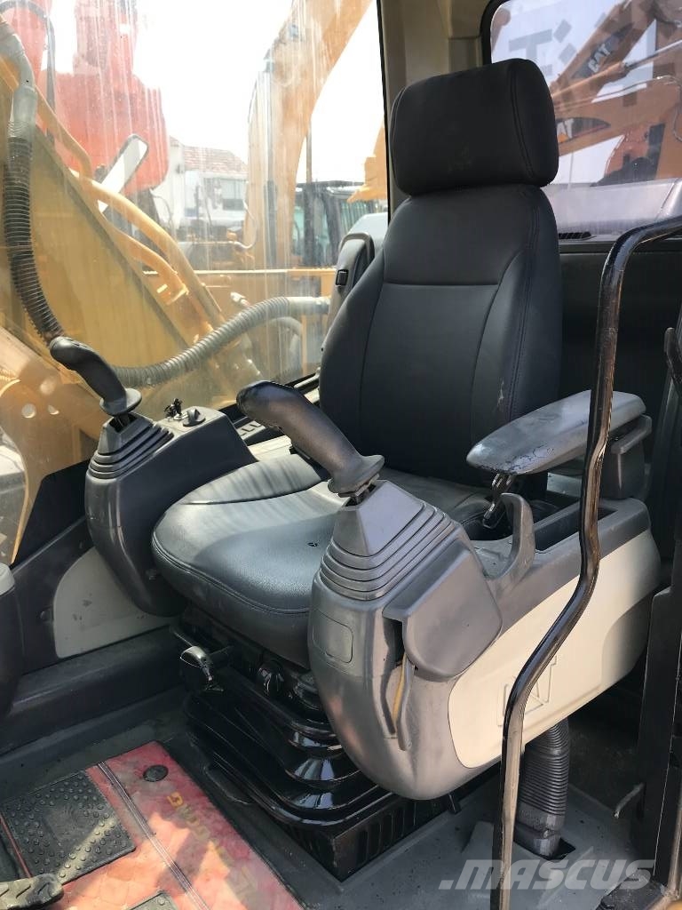 CAT 315 D L Kāpurķēžu ekskavatori
