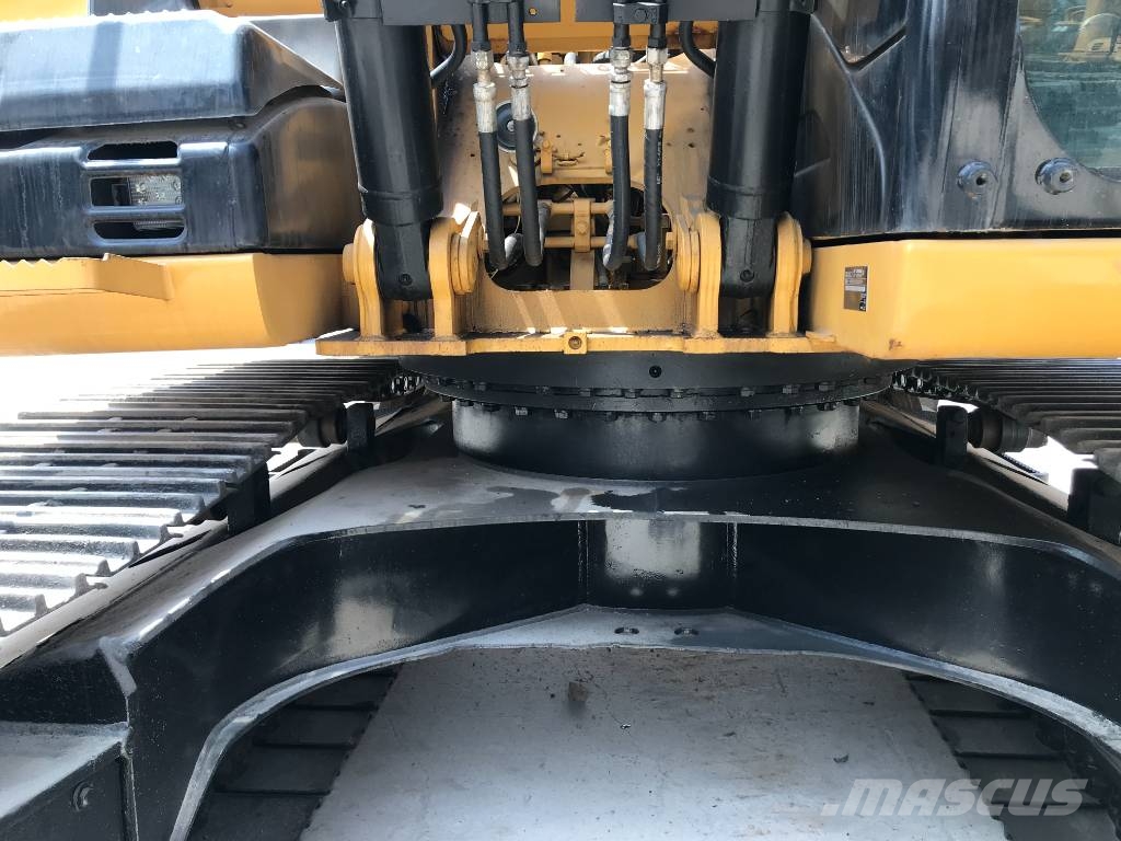 CAT 315 D L Kāpurķēžu ekskavatori