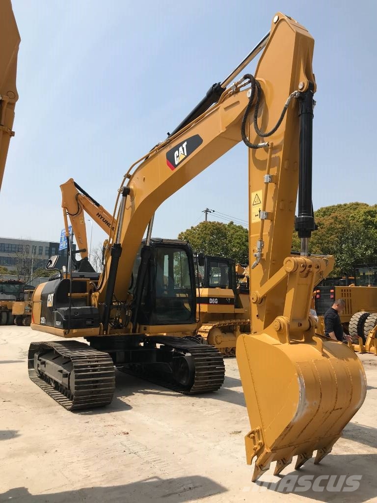 CAT 315 D L Kāpurķēžu ekskavatori