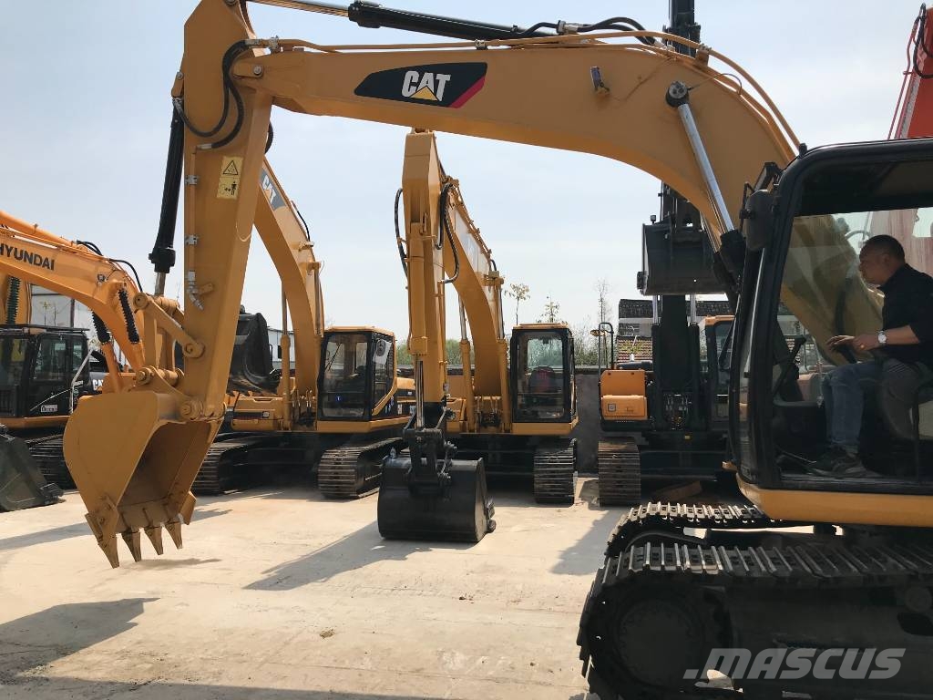 CAT 315 D L Kāpurķēžu ekskavatori