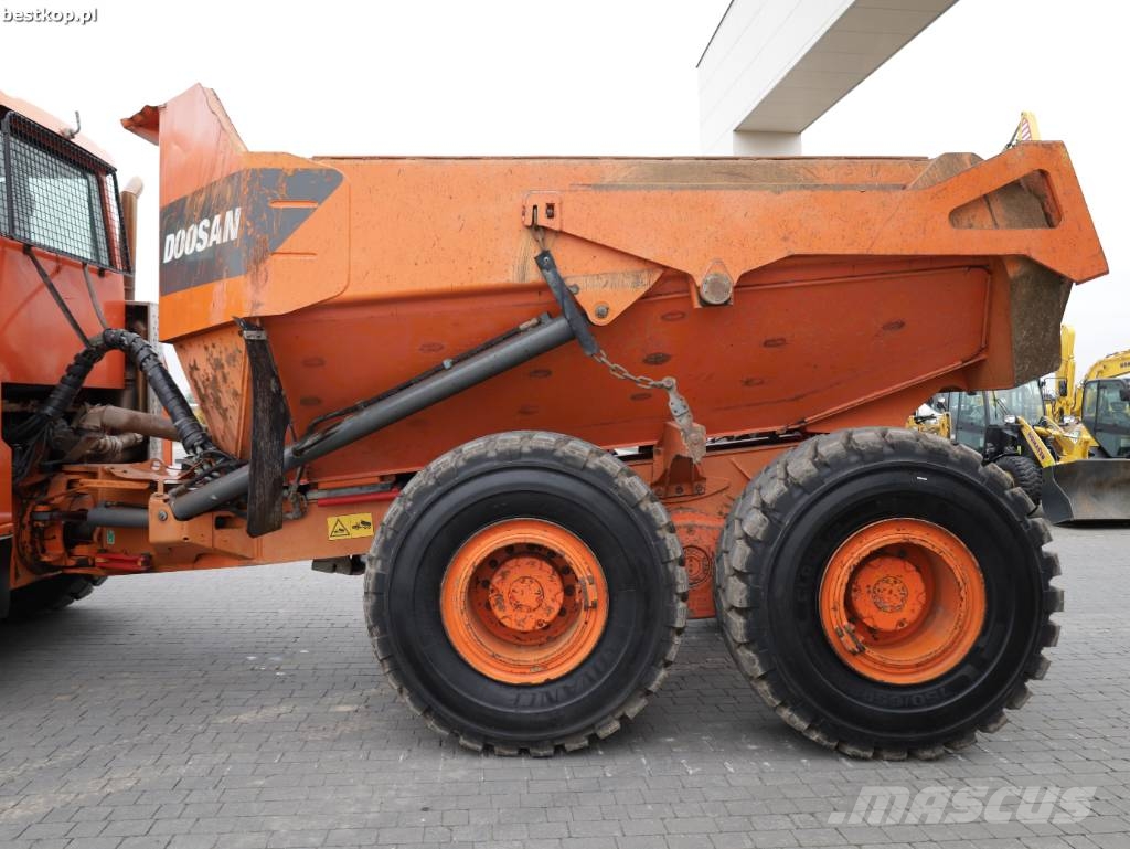 Doosan DA 30 Dumpperit