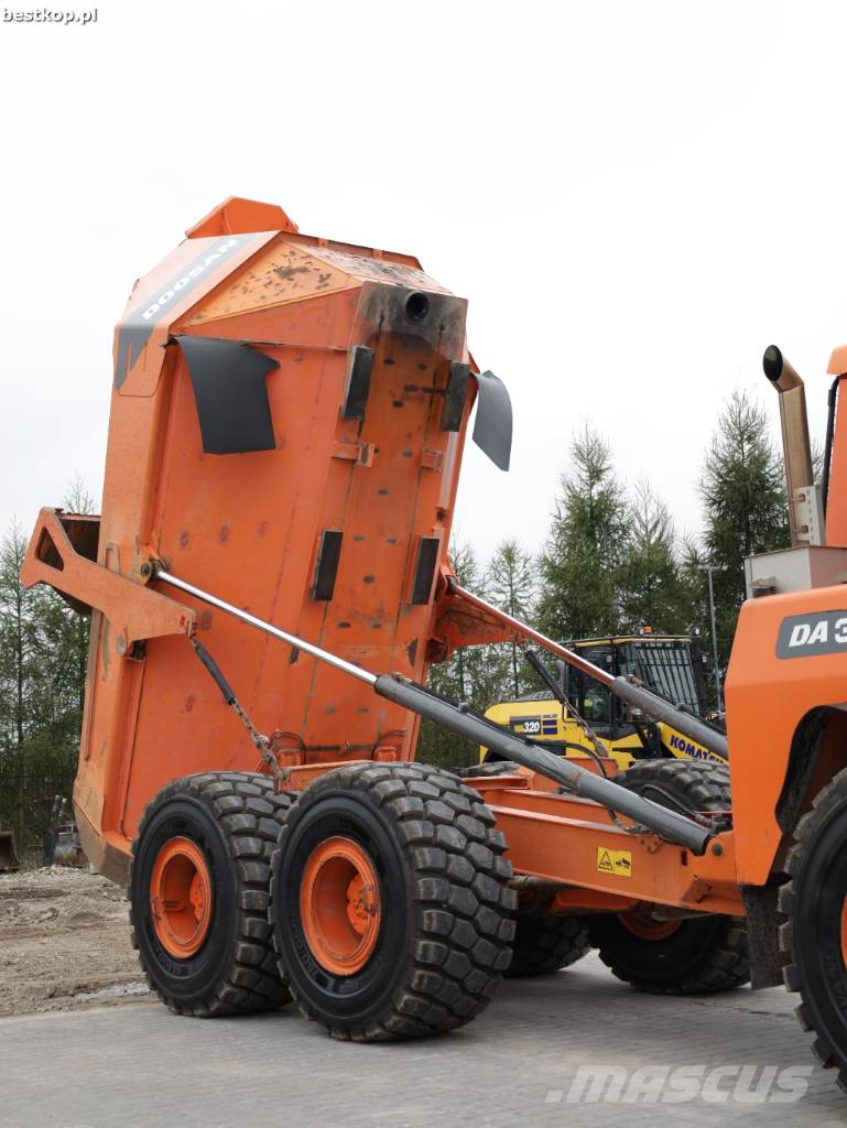 Doosan DA 30 Dumpperit