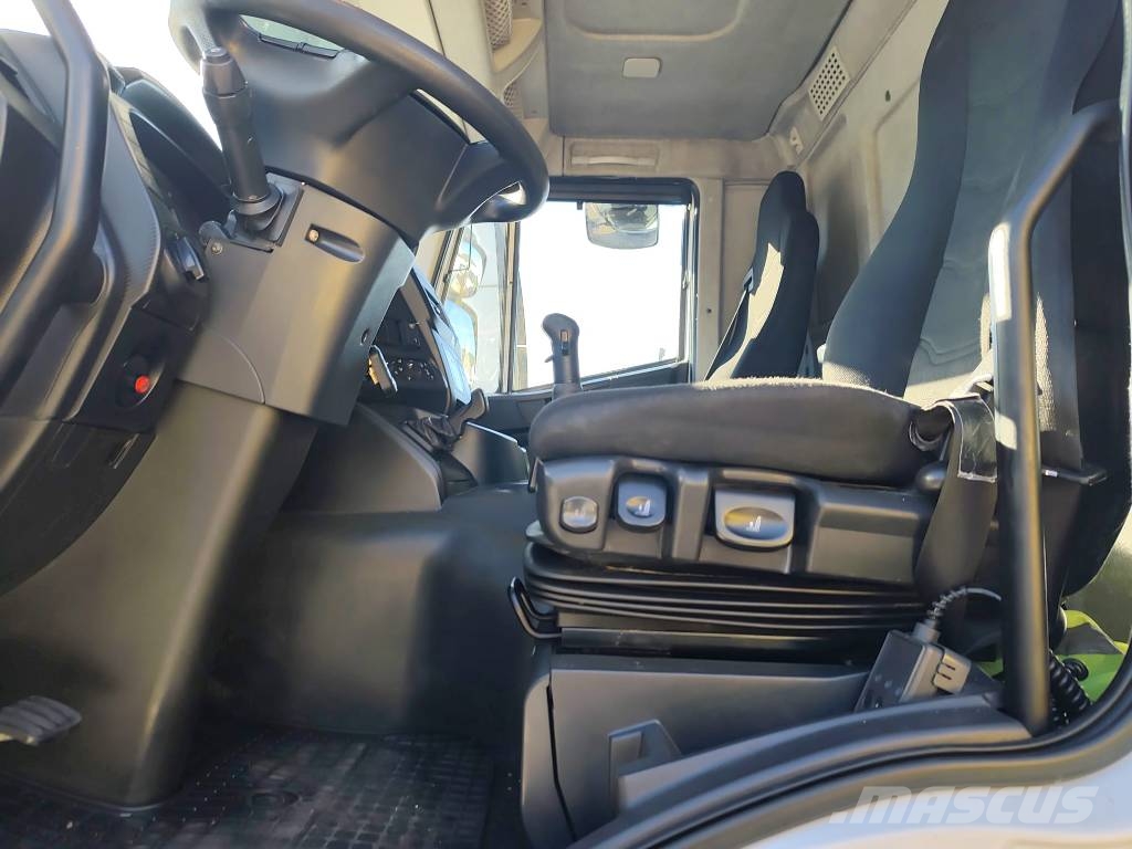 Iveco Stralis 260 S31 Νταλίκες μεταφοράς οχημάτων