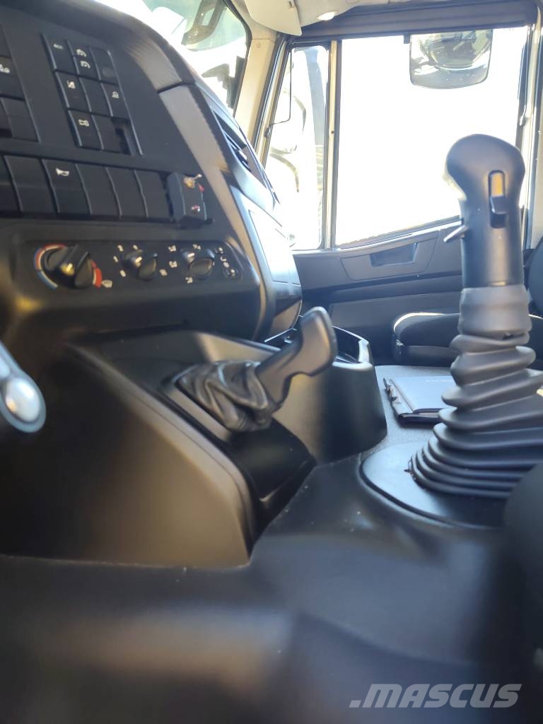 Iveco Stralis 260 S31 Νταλίκες μεταφοράς οχημάτων