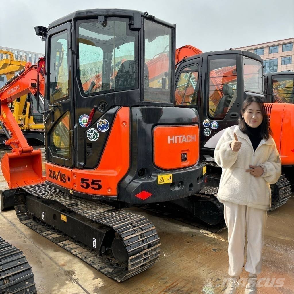 Hitachi ZX 55 小型挖掘机