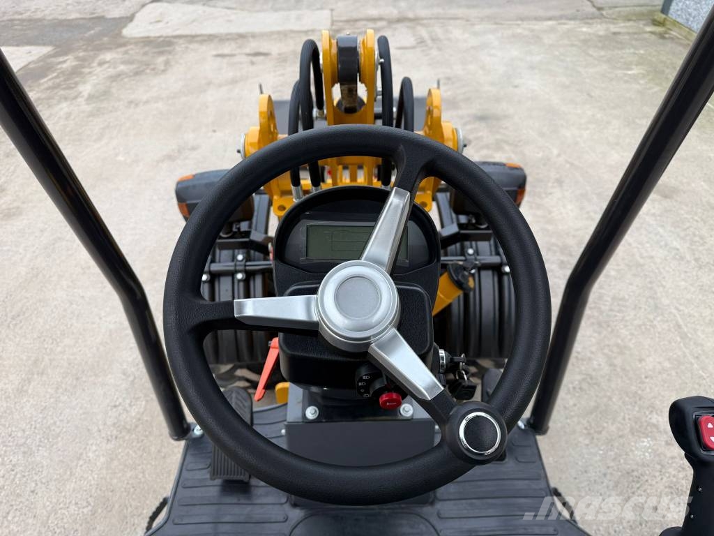 Wolf MINI 750 Cargadoras multifunción
