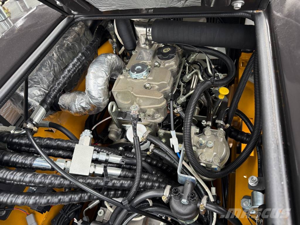 Wolf MINI 750 Cargadoras multifunción