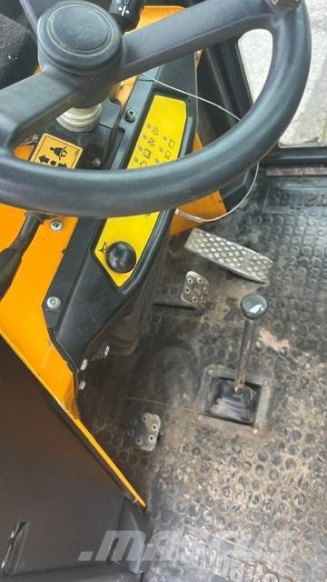 Thwaites 6 Ton Swivel Cabbed Dumper Ne cestni demperji