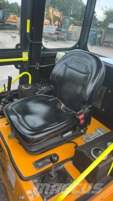 Thwaites 6 Ton Swivel Cabbed Dumper Ne cestni demperji