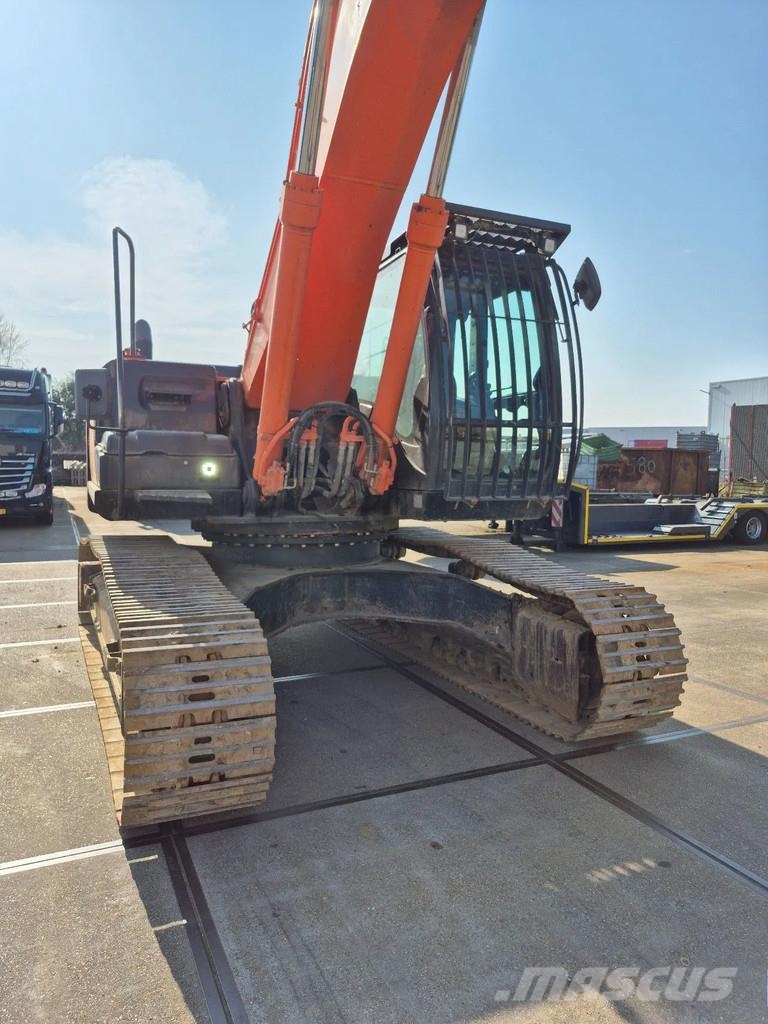 Hitachi ZX350LCN-5B Гусеничні екскаватори