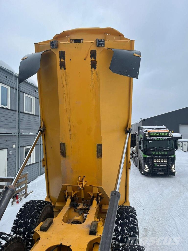 Volvo A25G Kloubové dempry