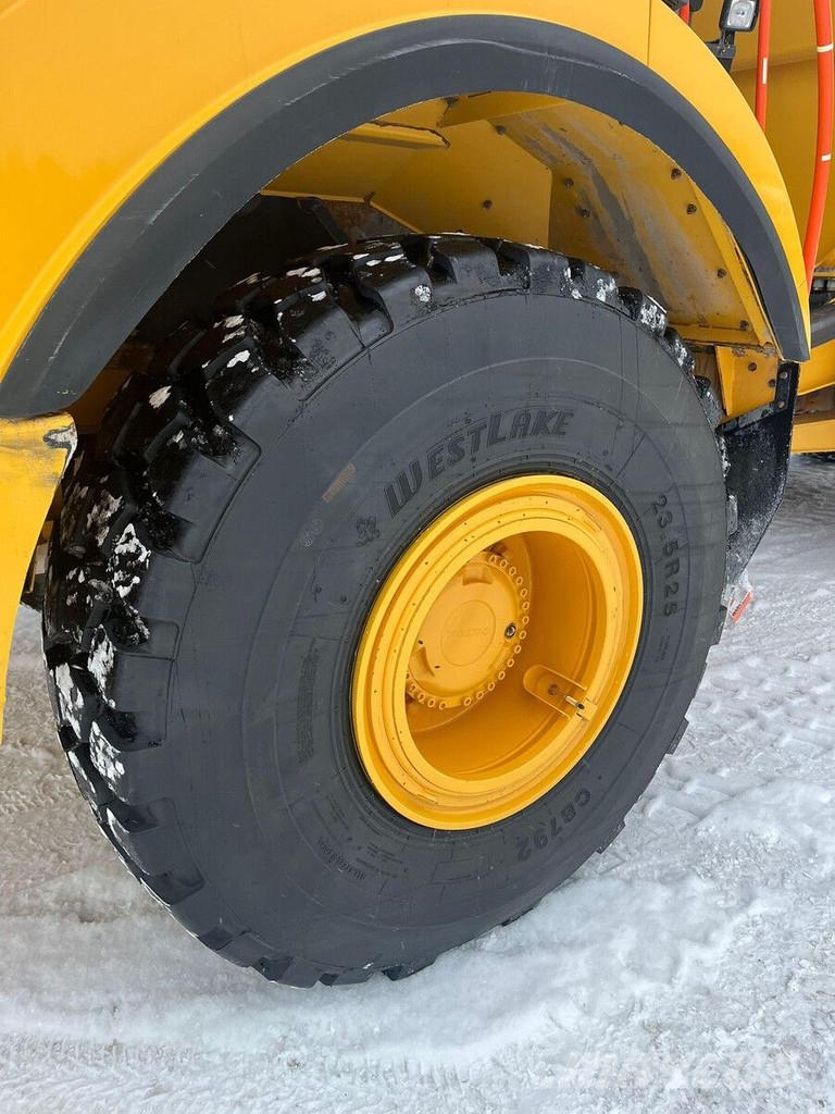 Volvo A25G Kloubové dempry