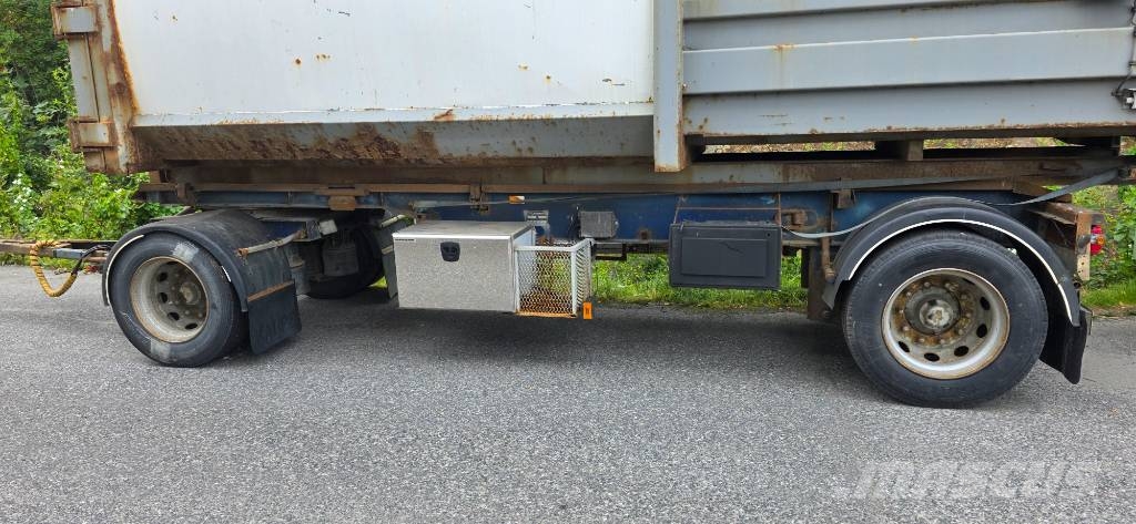 Kaupe Vaihtolavaperävaunu Nomontējamie treileri