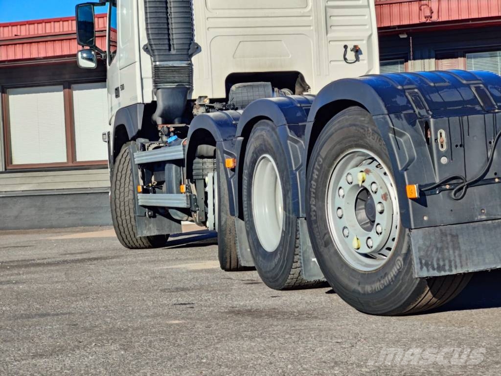 Volvo FM 13 ADR Camiones con chasís y cabina