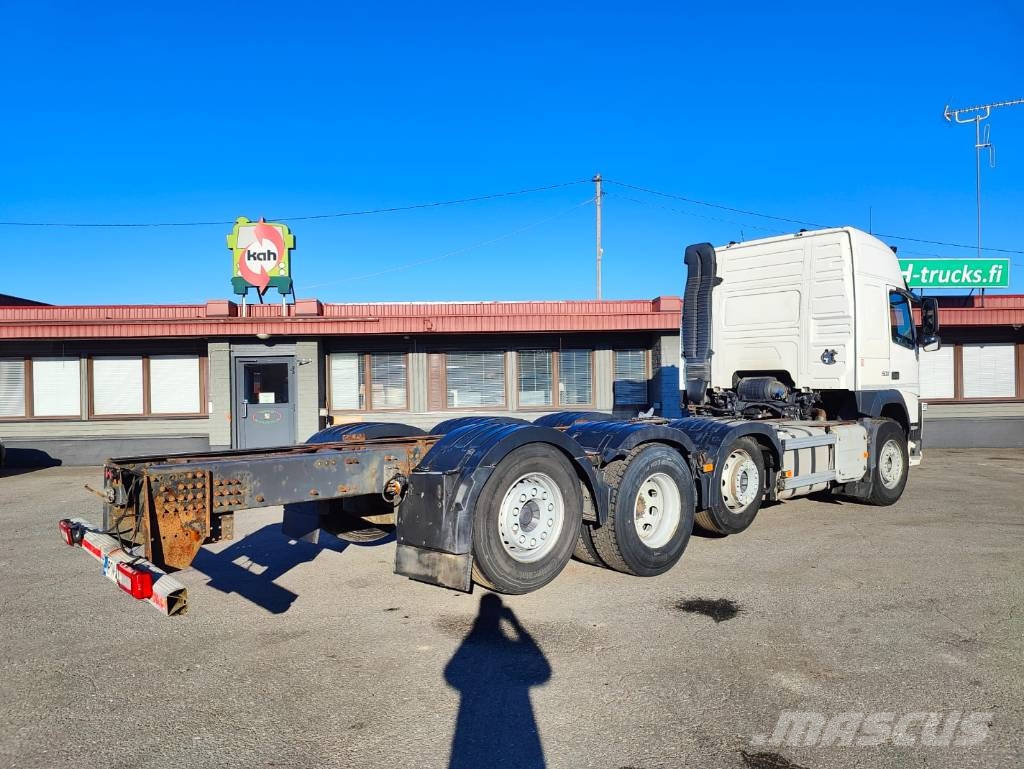 Volvo FM 13 ADR Camiones con chasís y cabina