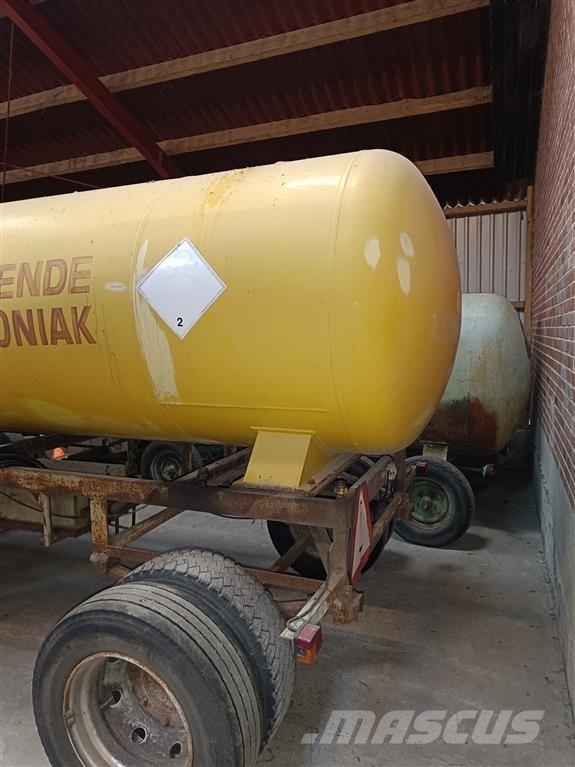  2 stk. ammoniak vogne Slamtanker