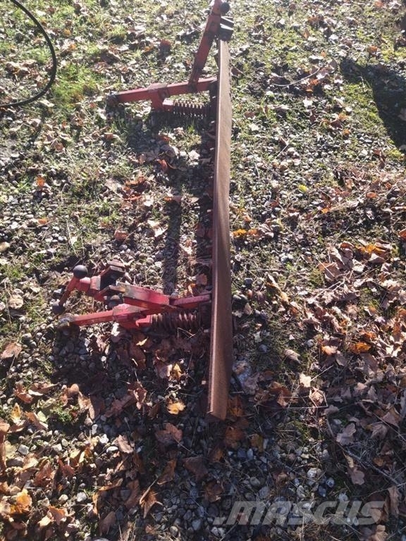 2 stk. planerplanker ca. 2 meter Harrows