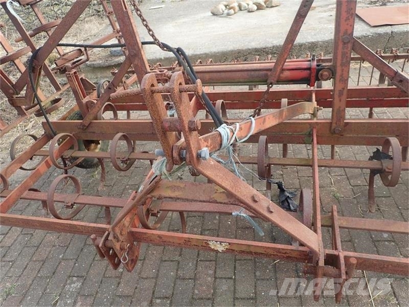 4,5 m Harrows
