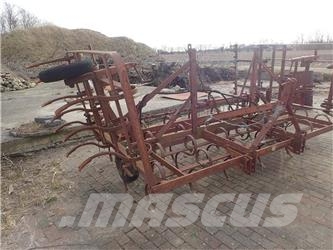 4,5 m Harrows