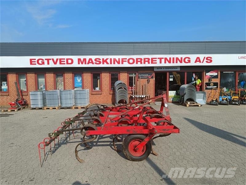 BEFA 13 Tands med efter harve Harver