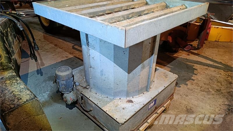 BM Mineralpåslag Blande- og fôringsmaskiner