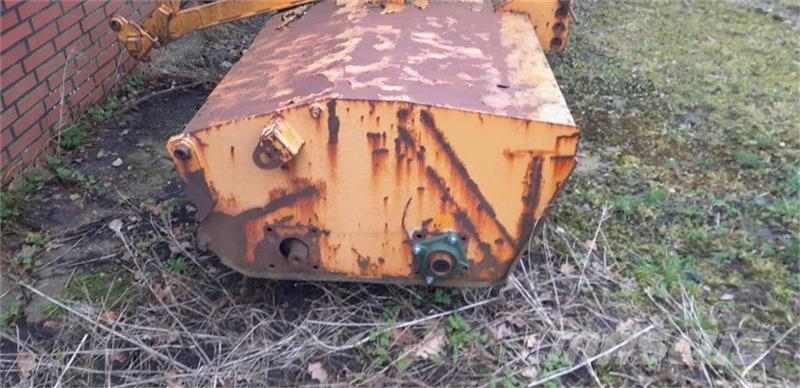 Bomford Dynadrive med stubharve Harver