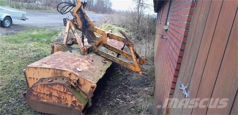 Bomford Dynadrive med stubharve Harver
