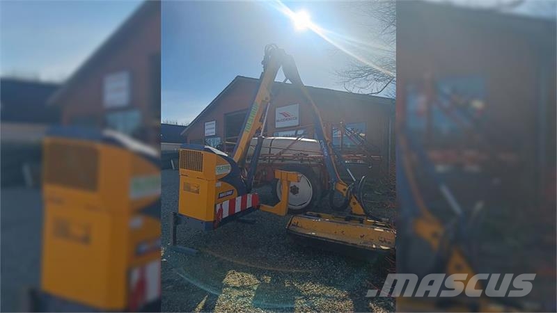 Bomford Hawk Evo 6.0 med joystik Trattorini tagliaerba