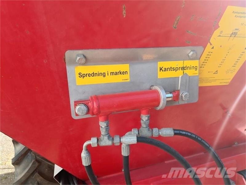Bredal B 4 hydraulisk kantspredning Mineralspreder