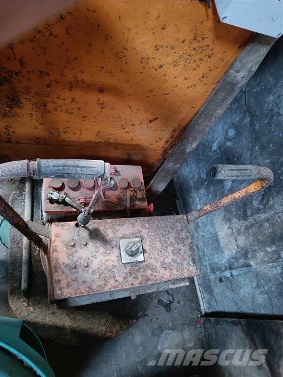  COMBI I KASSE fodervogn Άλλα μηχανήματα κτηνοτροφίας και εξαρτήματα