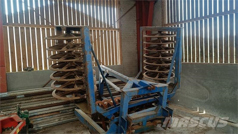 Dal-Bo 4 m frontpakker, hyd. opklap 滾輪
