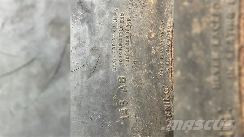 Goodyear 18.4R38  med låse Pneus, rodas e aros