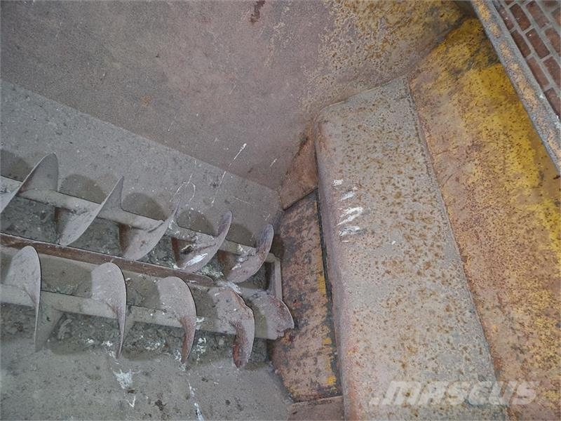 Hill HS 11-2000 Slamspreder Цистерни для перевезення суспензій